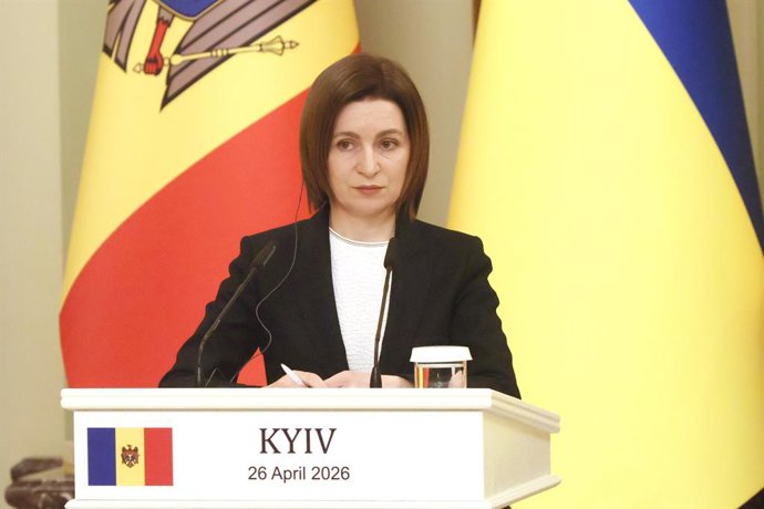 Archivo - Arquivo - 26 de abril de 2026, Kiev, Ucrânia: A presidente da Moldávia, Maia Sandu, participa de uma coletiva de imprensa conjunta com o presidente da Ucrânia, Volodymyr Zelenskyy, após o encontro entre os dois durante a visita oficial da presid