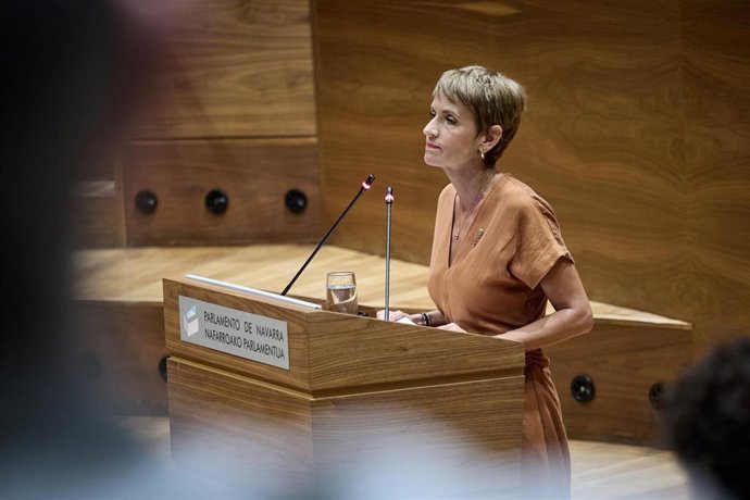 La presidenta del Gobierno de Navarra, María Chivite, en el Debate sobre el Estado de la Comunidad en el Parlamento de Navarra.