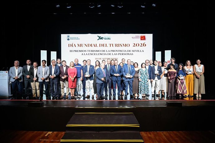 Imagen de la Gala del Día Mundial del Turismo 2026, durante la la entrega de terceros Premios Turismo de la Provincia de Sevilla a la Excelencia de las Personas.