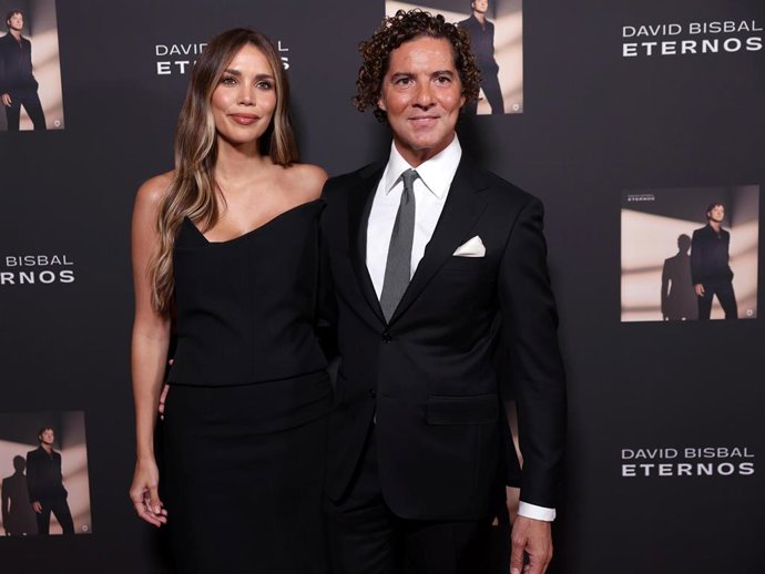 David Bisbal ha presentado su nuevo disco, 'Eternos', junto a su mujer Rosanna Zanetti