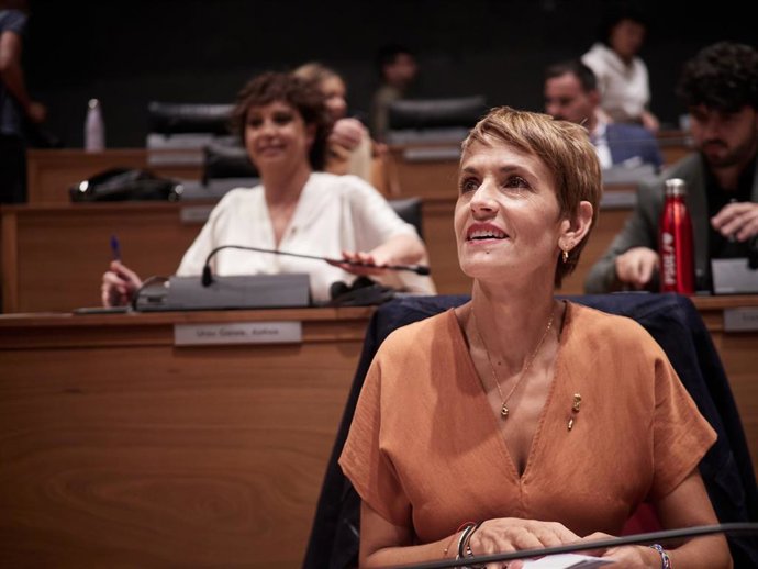 La presidenta del Gobierno de Navarra, María Chivite, en el Debate sobre el Estado de la Comunidad en el Parlamento de Navarra.