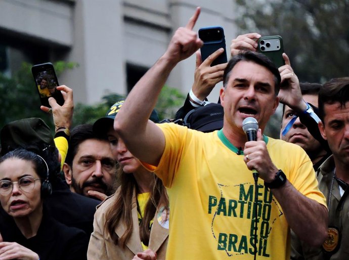 7 de setembro de 2026, São Paulo, São Paulo, Brasil: São Paulo (SP), 07/09/2026 - Política/Campanha/Presidente - Comício do candidato presidencial do PL, Flávio Bolsonaro, conta com discursos do governador de São Paulo, Tarcísio de Freitas, e do deputado 