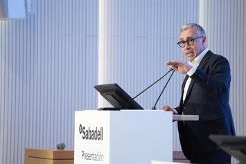 Archivo - El consejero delegado de Banco Sabadell, Marc Armengol.
