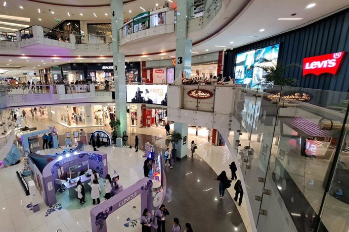 Archivo - Perú.- INEI: comercio creció 7.31% en abril y registró su mayor expansión en lo que va del 2026
