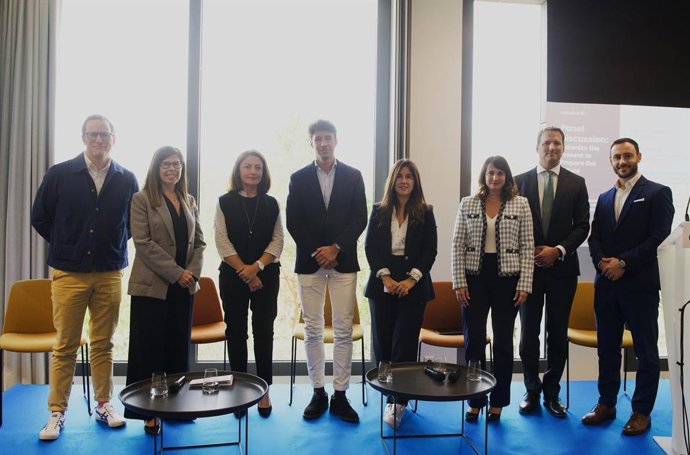 Encuentro en Luxemburgo.