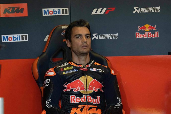 Archivo - El piloto español de MotoGP Dani Pedrosa, en unos test en Missano.