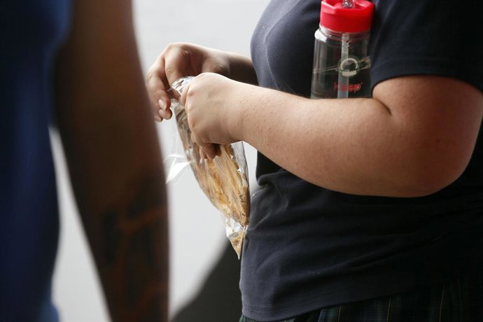 Archivo  Chilenas lideran ranking de obesidad en Sudamérica    Christian iglesias/Aton Chile