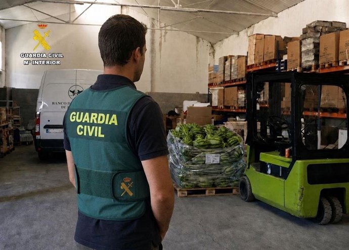 Investigación de la Guardia Civil por la sustracción de productos destinados al Banco de Alimentos de Palencia.