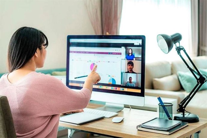 Archivo - Perú.- Teletrabajo: pausas activas previenen problemas musculoesqueléticos en jornada laboral