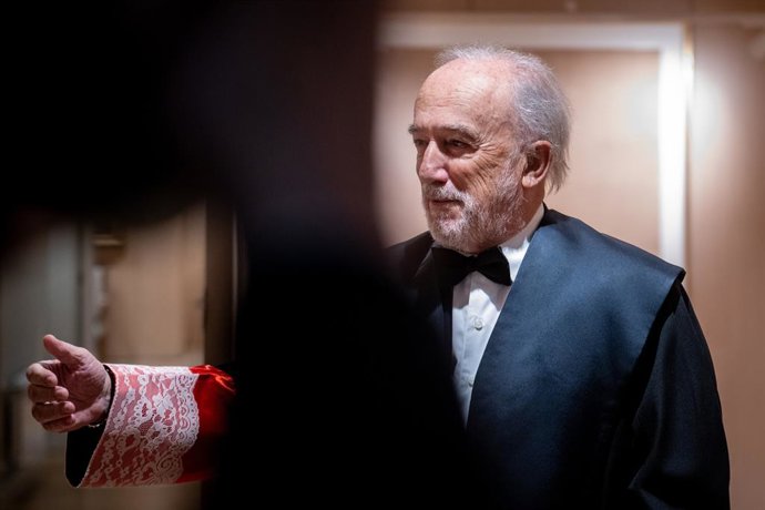 Archivo - El jurista y académico Santiago Muñoz Machado durante la ceremonia de ingreso en la Real Academia de Jurisprudencia y Legislación de España, a 15 de Junio de 2026, en Madrid ( España). Muñoz Machado la Medalla número 19, vacante por el pase a la