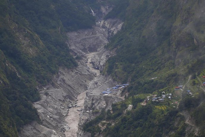 Rasuwa, Nepal, a 4 de septiembre de 2027.