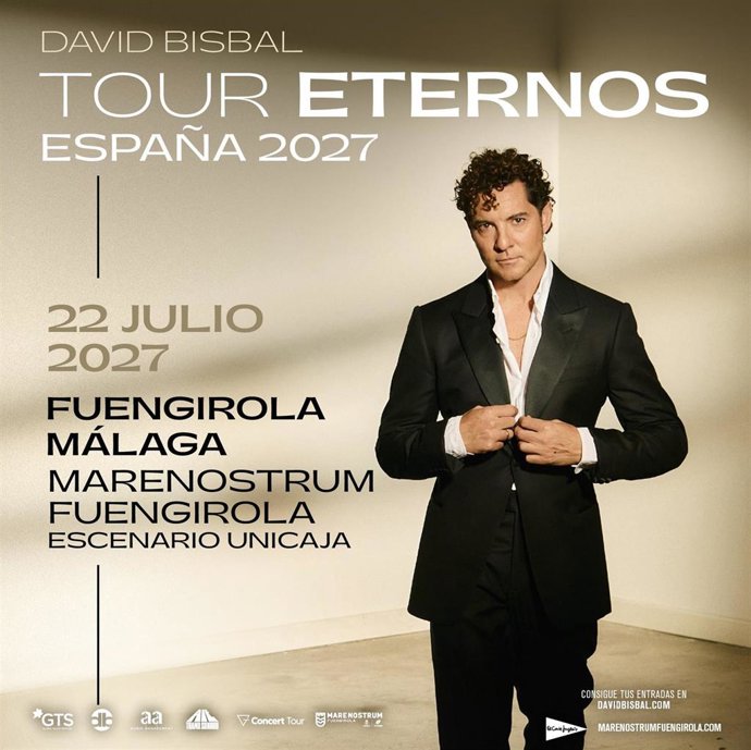 Cartel del paso de David Bisbal por Marenostrum Fuengirola en su tour 'Eternos'