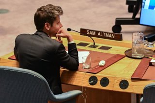 El conseller delegat d'OpenAI, Sam Altman, davant del Consell de Seguretat de l'ONU