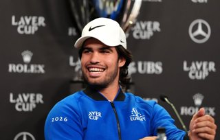 24 September 2026, United Kingdom, London: Spanish tennis player Carlos Alcaraz speaks during a press conference at The O2 in London ahead of the Laver Cup tennis tournament. Photo: Adam Davy/PA Wire/dpa