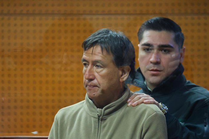 Santiago, 24 de septiembre de 2026. Cuarto Juzgado de Garantia de Santiago revisa las medidas cautelares del imputado Jorge Ugalde Parraguez, investigado por la Fiscalia Metropolitana Oriente como autor consumado de tres delitos de homicidio calificado