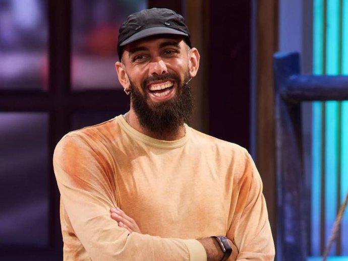 El detalle del look de Borja Iglesias en 'La Revuelta' que cambia por completo su aire 'relaxed'