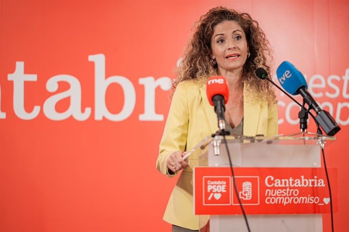 Quiñones en rueda de prensa.