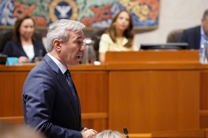 Jorge Azcón es el presidente del Gobierno de Aragón.