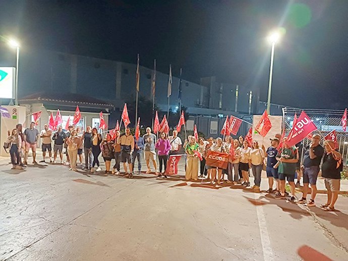 Trabajadores del sector de las conservas vegetales en huelga