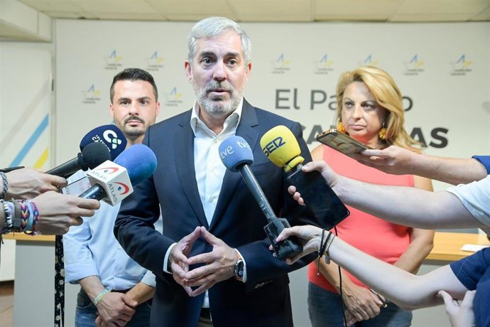 Archivo - El secretario general nacional de Coalición Canaria (CC), Fernando Clavijo