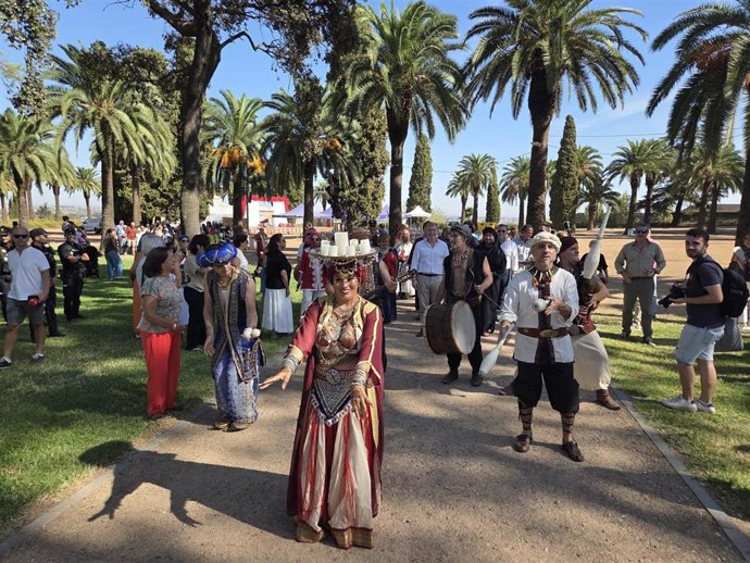Pasacalles en la inauguración de Al-Mossassa Batalyaws 2026