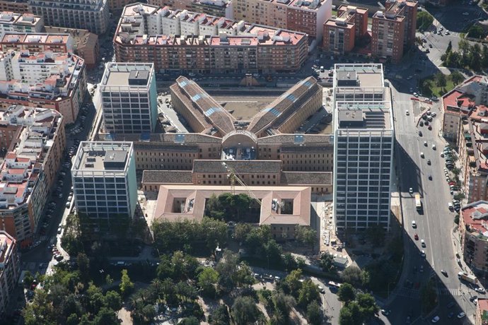 Archivo - Arxiu - Vista aèria de la Ciutat Administrativa 9 dOctubre.