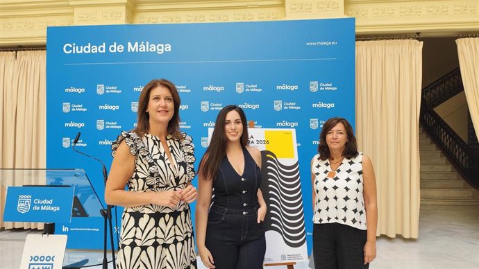 La concejala de Urbanismo del Ayuntamiento de Málaga, Carmen Casero, y la decana del Colegio de Arquitectos de Málaga, Susana Gómez de Lara en la presentación de la XVII edición de la Semana de la Arquitectura