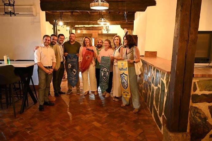 Patricia Franco, en la inauguración, en Calzada de Calatrava, del Complejo Rural Volcán Columba.