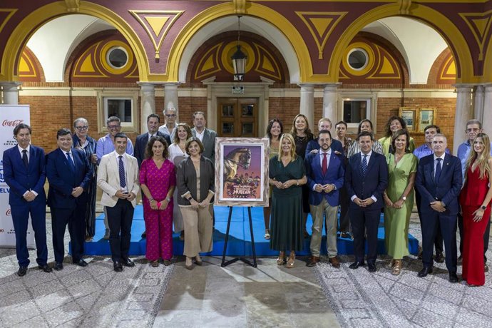 Presentación de la Feria de Otoño y del Caballo de Huelva, con la asistencia de la alcaldesa de Huelva, Pilar Miranda.