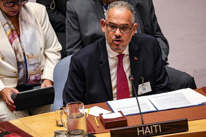 Archivo - April 23, 2026, New York, New York, USA: ALIX DIDIER FILS-AIME, Prime Minister of Haiti, addresses the Security Council during a meeting on the question concerning Haiti, as members considered insecurity, gang violence, the political situation a