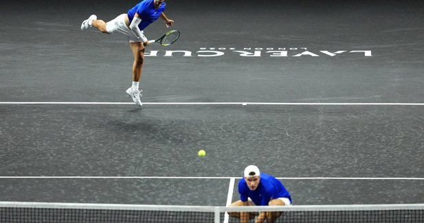 Tenis