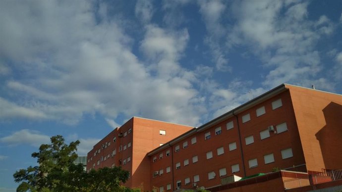 Archivo - Nubes altas