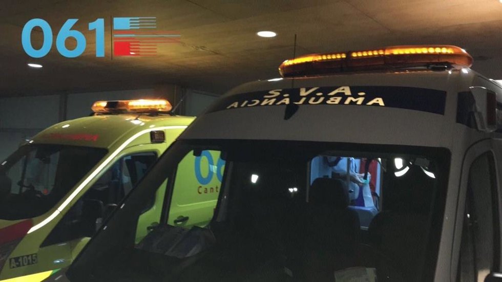 Archivo - Ambulancia del 061