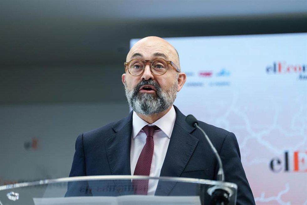 Archivo - El presidente de ADIF, Luis Pedro Marco, durante la jornada empresarial ‘El sistema ferroviario español: Balance y futuro’, en la sede del El Economista, a 19 de mayo de 2026, en Madrid (España).