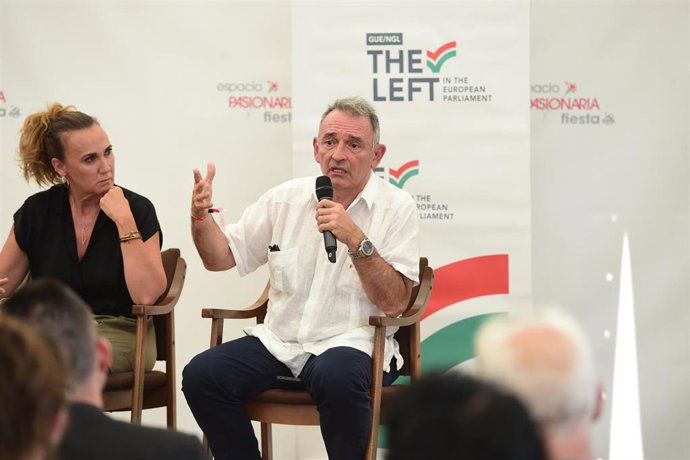 El secretario general del PCE y diputado de Sumar, Enrique Santiago.