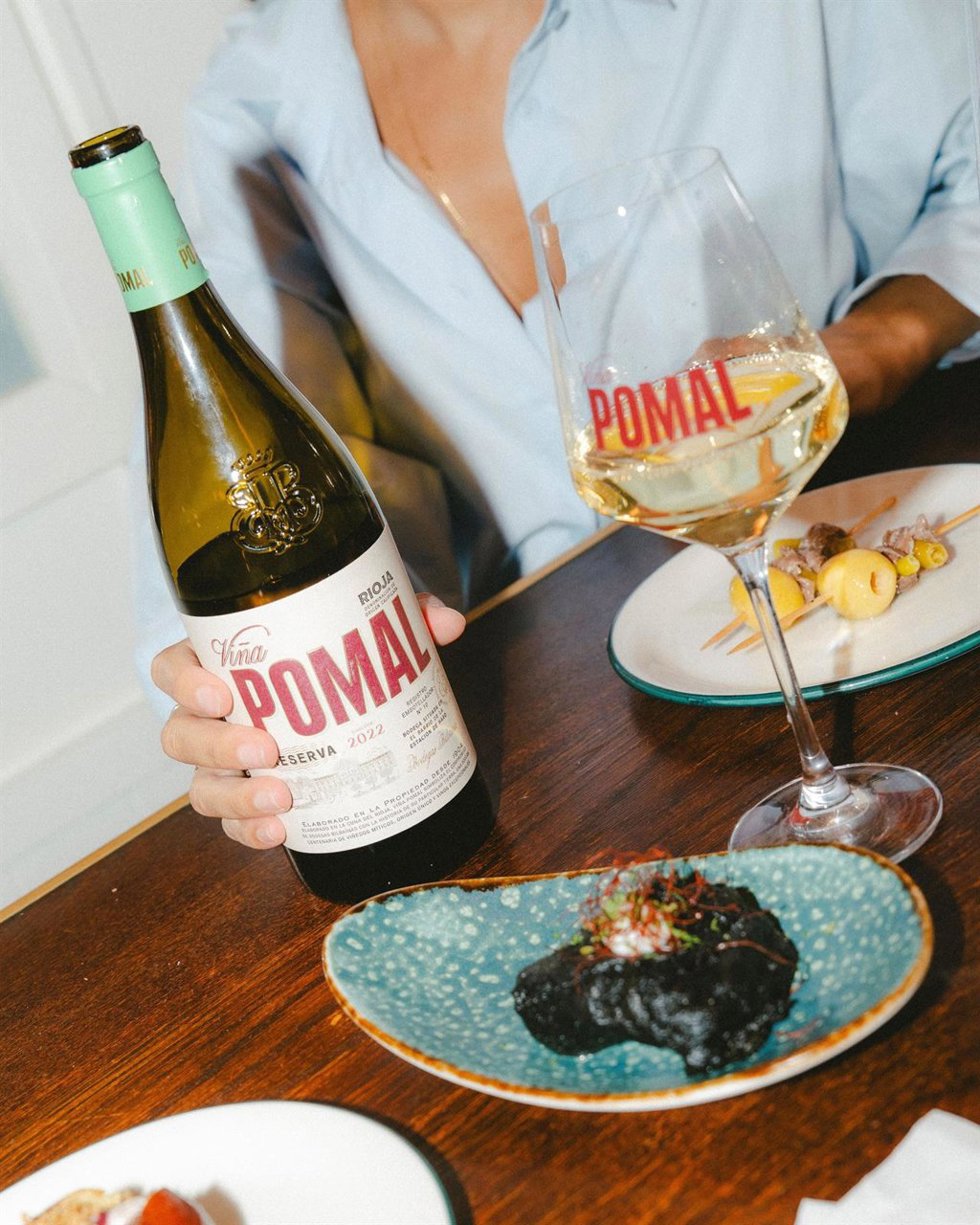 Viña Pomal une vino, gastronomía y cine en el festival de San Sebastián