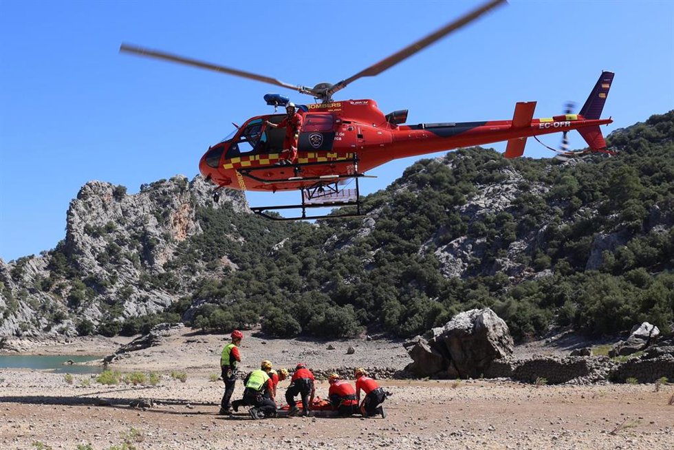 El helicóptero sa Milana durante una de sus intervenciones.