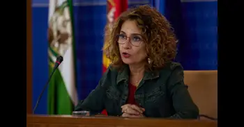 Montero (PSOE-A) traslada su pésame a Paco Téllez y a su familia por el fallecimiento de su hijo