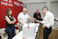 Ningún candidato del PSOE a la Alcaldía de Córdoba alcanza el 50% y se citan el 3 de octubre a la segunda vuelta