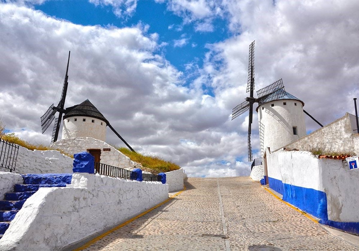 Todo listo en Campo de Criptana para abrir su Escenario Infinito , un festival que une patrimonio y artes escénicas