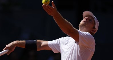 Tenis