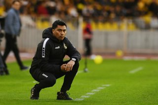Futbol, Coquimbo Unido vs Everton. Fecha 20, campeonato nacional 2025. El entrenador de Coquimbo Unido, Esteban Gonzalez, durante el partido de primera division contra Everton realizado en el estadio Francisco Sanchez Rumoroso de Coquimbo,