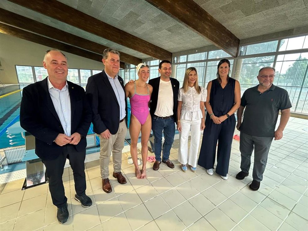 Este domingo se ha celebrado la inauguración de la nueva piscina climatizada de Alcañiz.