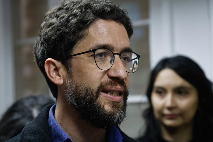 Santiago, 2 de Agosto de 2026.  Las y los candidatos a la direccion nacional de “Un Frente Amplio para Chile”, encabezado por la presidenta del partido y candidata a la reeleccion, Constanza Martinez, se reunen con la militancia del FA para presentar el