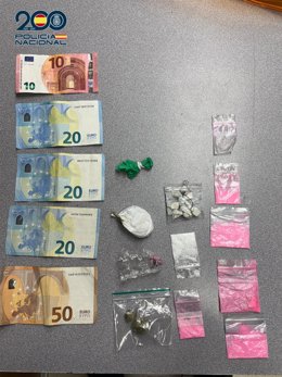 Sucesos.- Detenido un hombre de 29 años tras ser sorprendido en posesión de droga en Las Verónicas, en Arona (Tenerife)