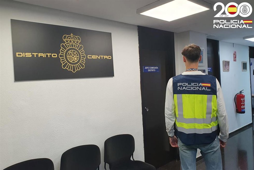Agente de Policía Nacional del distrito centro de Palma
