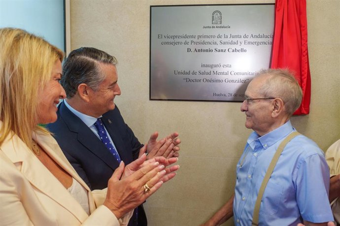 Inauguración de las nuevas instalaciones de la Unidad de Salud Mental Comunitaria de Huelva.