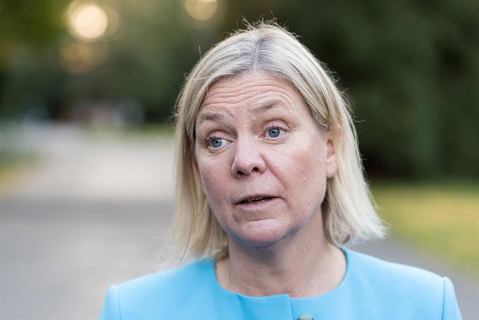 Archivo - October 6, 2022, Prague, Czech Republic: Sweden's Prime Minister Magdalena Andersson speaks to the media at a press conference after the European Political Community summit in Prague. This is the first-ever meeting of a wider format of member st