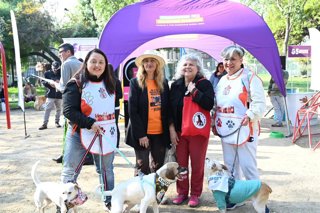 Santiago, 27 de septiembre 2026. El gobernador de Santiago junto al alcalde de San Joaquin, firman el convenio para la construccion del primer Hospital Clinico Publico Veterinario Regional en la comuna. Gobierno De Santiago via Aton Chile