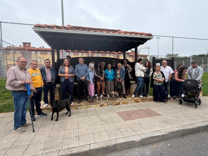 El Diputado Regional Del PP De Asturias Pedro De Rueda Y La Teniente De Alcalde De Castrillón Y También Diputada, Nuria González-Nuevo, En Coto Carcedo Este Lunes.
